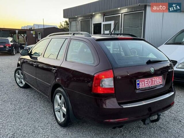 Красный Шкода Октавия, объемом двигателя 1.8 л и пробегом 219 тыс. км за 6500 $, фото 8 на Automoto.ua