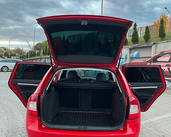 Красный Шкода Октавия, объемом двигателя 1.97 л и пробегом 290 тыс. км за 8900 $, фото 19 на Automoto.ua