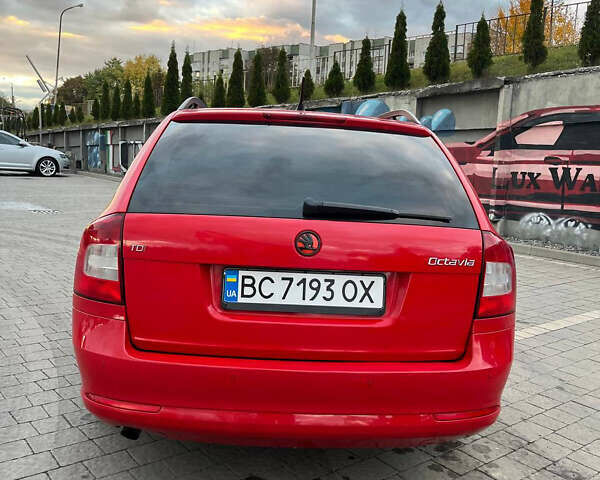Красный Шкода Октавия, объемом двигателя 1.97 л и пробегом 290 тыс. км за 8900 $, фото 9 на Automoto.ua