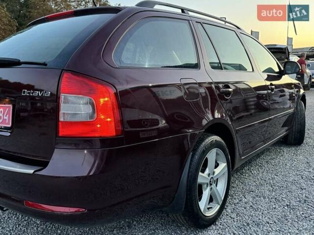 Красный Шкода Октавия, объемом двигателя 1.8 л и пробегом 219 тыс. км за 6500 $, фото 18 на Automoto.ua