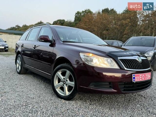 Красный Шкода Октавия, объемом двигателя 1.8 л и пробегом 219 тыс. км за 6500 $, фото 7 на Automoto.ua