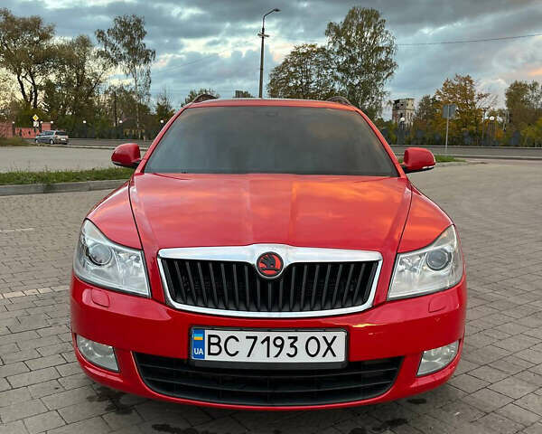 Красный Шкода Октавия, объемом двигателя 1.97 л и пробегом 340 тыс. км за 9600 $, фото 4 на Automoto.ua