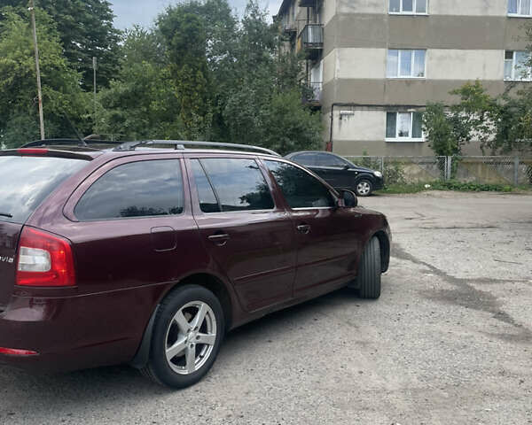 Красный Шкода Октавия, объемом двигателя 1.97 л и пробегом 301 тыс. км за 7900 $, фото 3 на Automoto.ua