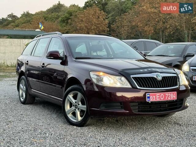 Красный Шкода Октавия, объемом двигателя 1.8 л и пробегом 219 тыс. км за 6500 $, фото 12 на Automoto.ua