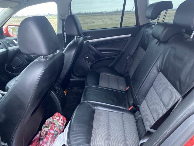 Червоний Шкода Октавія, об'ємом двигуна 0 л та пробігом 373 тис. км за 9800 $, фото 7 на Automoto.ua