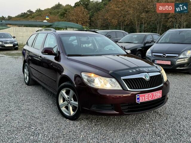 Красный Шкода Октавия, объемом двигателя 1.8 л и пробегом 219 тыс. км за 6500 $, фото 6 на Automoto.ua