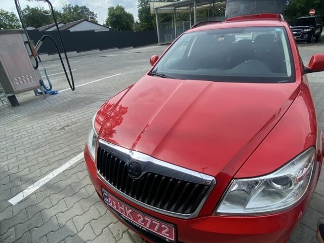 Червоний Шкода Октавія, об'ємом двигуна 1.8 л та пробігом 363 тис. км за 9500 $, фото 6 на Automoto.ua