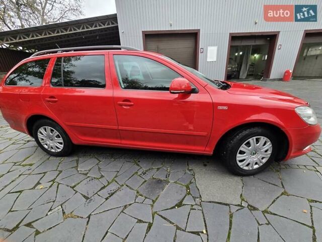 Шкода Октавия 2011 в Малине на Automoto.ua Красный Шкода Октавия, объемом двигателя 1.6 л и пробегом 182 тыс. км за 9000 $, фото 6 на Automoto.ua