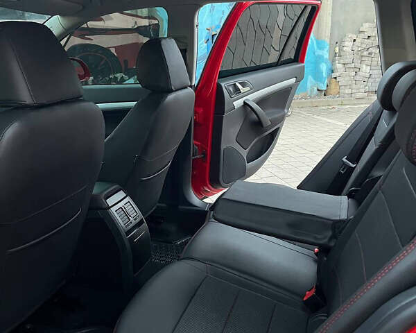 Красный Шкода Октавия, объемом двигателя 1.97 л и пробегом 290 тыс. км за 8900 $, фото 26 на Automoto.ua