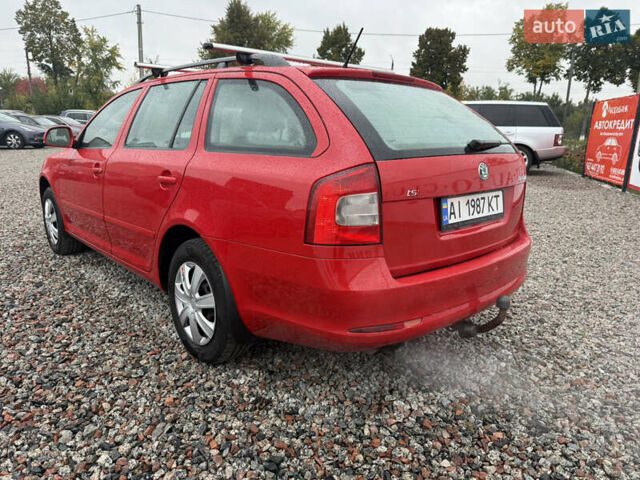 Красный Шкода Октавия, объемом двигателя 1.8 л и пробегом 252 тыс. км за 5999 $, фото 8 на Automoto.ua
