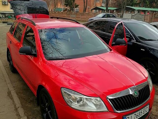 Красный Шкода Октавия, объемом двигателя 2 л и пробегом 212 тыс. км за 8950 $, фото 4 на Automoto.ua