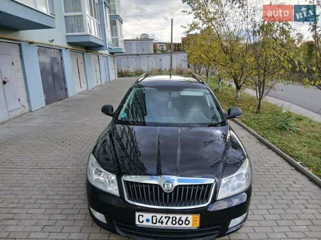 Красный Шкода Октавия, объемом двигателя 2 л и пробегом 215 тыс. км за 8650 $, фото 5 на Automoto.ua