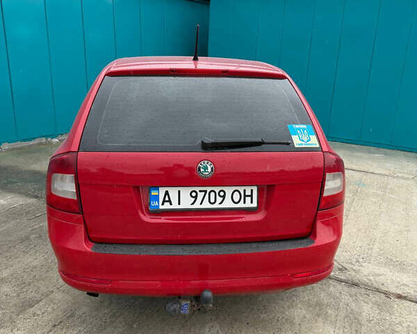 Красный Шкода Октавия, объемом двигателя 1.6 л и пробегом 294 тыс. км за 5900 $, фото 3 на Automoto.ua