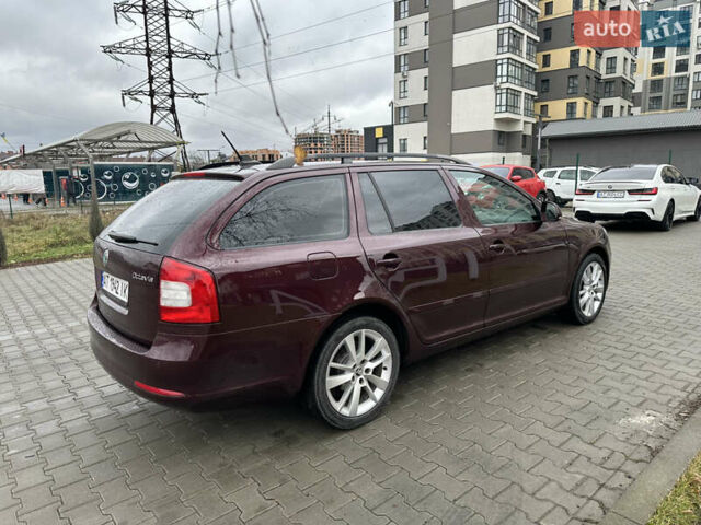 Красный Шкода Октавия, объемом двигателя 1.6 л и пробегом 230 тыс. км за 8550 $, фото 13 на Automoto.ua