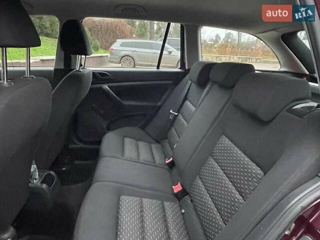 Красный Шкода Октавия, объемом двигателя 1.6 л и пробегом 196 тыс. км за 7000 $, фото 16 на Automoto.ua