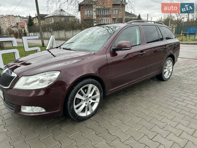 Красный Шкода Октавия, объемом двигателя 1.6 л и пробегом 230 тыс. км за 8550 $, фото 7 на Automoto.ua