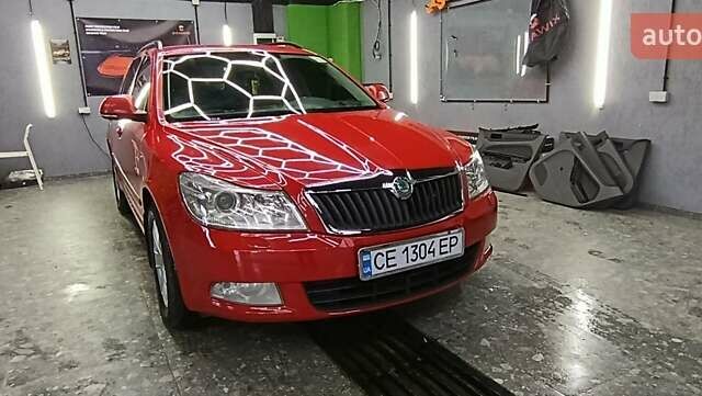 Шкода Октавия 2012 в Надворной на Automoto.ua Красный Шкода Октавия, объемом двигателя 2.02 л и пробегом 294 тыс. км за 8999 $, фото 10 на Automoto.ua