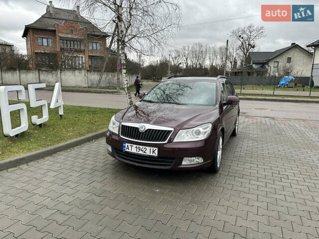 Красный Шкода Октавия, объемом двигателя 1.6 л и пробегом 230 тыс. км за 8550 $, фото 16 на Automoto.ua