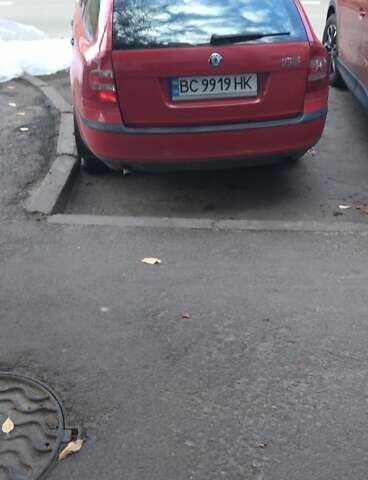 Красный Шкода Октавия, объемом двигателя 1.6 л и пробегом 160 тыс. км за 4000 $, фото 2 на Automoto.ua