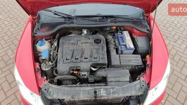 Червоний Шкода Октавія, об'ємом двигуна 1.99 л та пробігом 247 тис. км за 9000 $, фото 16 на Automoto.ua