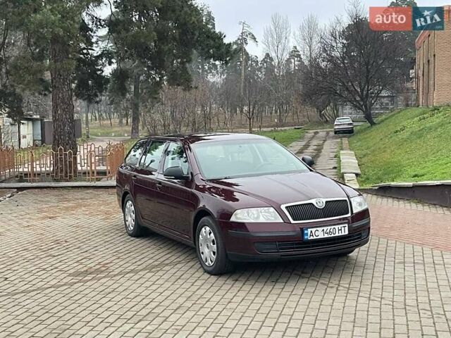 Красный Шкода Октавия, объемом двигателя 1.6 л и пробегом 196 тыс. км за 7000 $, фото 14 на Automoto.ua