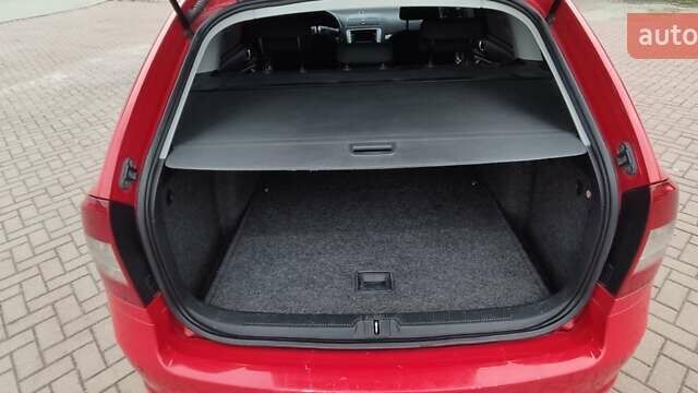 Червоний Шкода Октавія, об'ємом двигуна 1.99 л та пробігом 247 тис. км за 9000 $, фото 15 на Automoto.ua