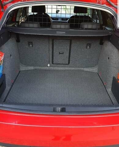 Красный Шкода Октавия, объемом двигателя 0 л и пробегом 287 тыс. км за 10000 $, фото 2 на Automoto.ua