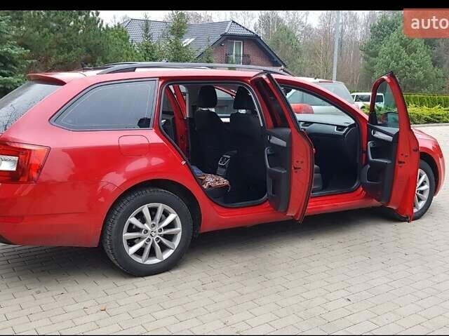 Красный Шкода Октавия, объемом двигателя 1.6 л и пробегом 287 тыс. км за 10299 $, фото 8 на Automoto.ua