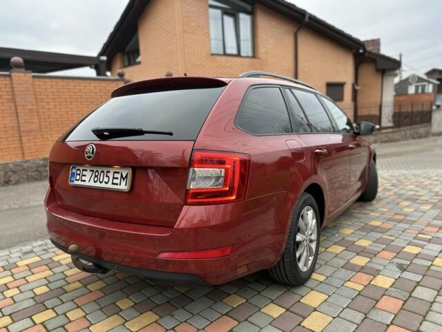 Червоний Шкода Октавія, об'ємом двигуна 1.6 л та пробігом 180 тис. км за 10999 $, фото 2 на Automoto.ua