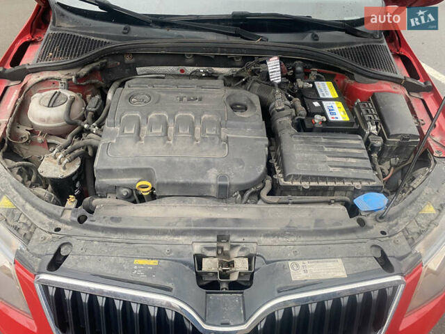 Красный Шкода Октавия, объемом двигателя 1.6 л и пробегом 251 тыс. км за 9500 $, фото 17 на Automoto.ua