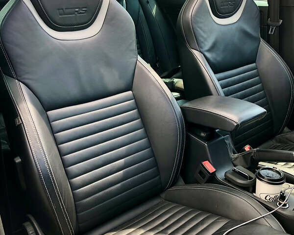 Красный Шкода Октавия, объемом двигателя 2 л и пробегом 215 тыс. км за 16699 $, фото 3 на Automoto.ua