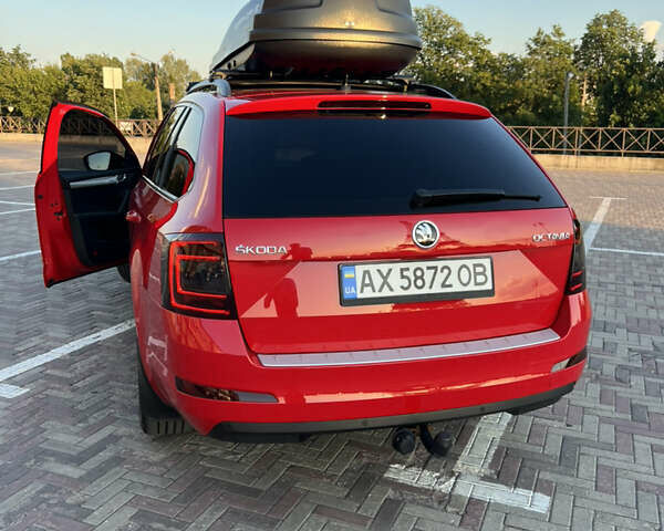 Красный Шкода Октавия, объемом двигателя 1.6 л и пробегом 247 тыс. км за 12500 $, фото 20 на Automoto.ua