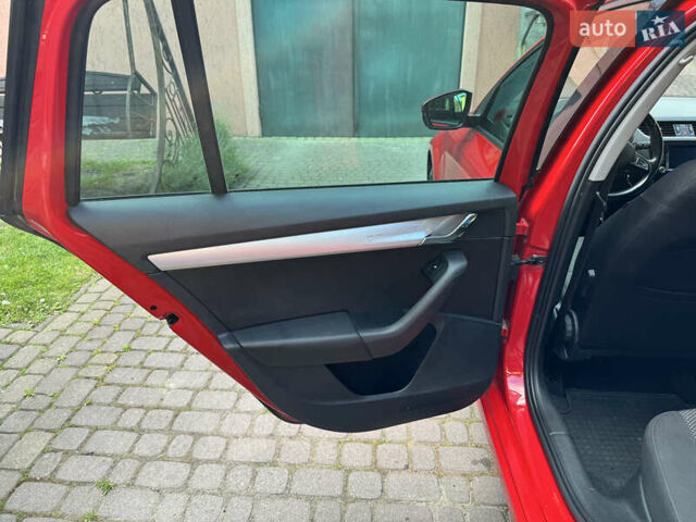 Красный Шкода Октавия, объемом двигателя 1.6 л и пробегом 250 тыс. км за 10500 $, фото 29 на Automoto.ua