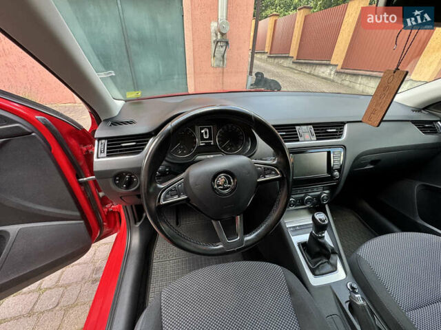 Красный Шкода Октавия, объемом двигателя 1.6 л и пробегом 250 тыс. км за 10500 $, фото 25 на Automoto.ua