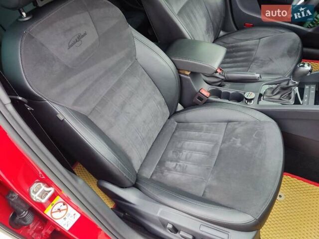 Красный Шкода Октавия, объемом двигателя 1.5 л и пробегом 123 тыс. км за 25800 $, фото 14 на Automoto.ua