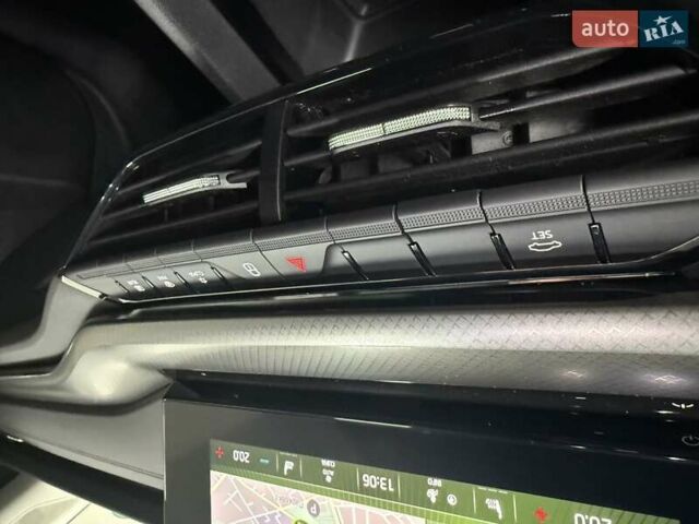 Красный Шкода Октавия, объемом двигателя 1.97 л и пробегом 124 тыс. км за 22200 $, фото 15 на Automoto.ua