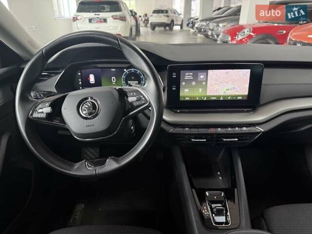 Красный Шкода Октавия, объемом двигателя 1.97 л и пробегом 124 тыс. км за 22200 $, фото 9 на Automoto.ua