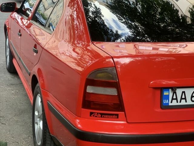 Красный Шкода Октавия, объемом двигателя 0 л и пробегом 250 тыс. км за 4300 $, фото 3 на Automoto.ua