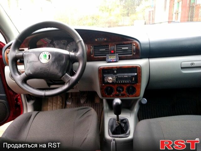 Шкода Октавия 1997 в Вознесенске на Automoto.ua Красный Шкода Октавия, объемом двигателя 1.8 л и пробегом 257 тыс. км за 3600 $, фото 1 на Automoto.ua