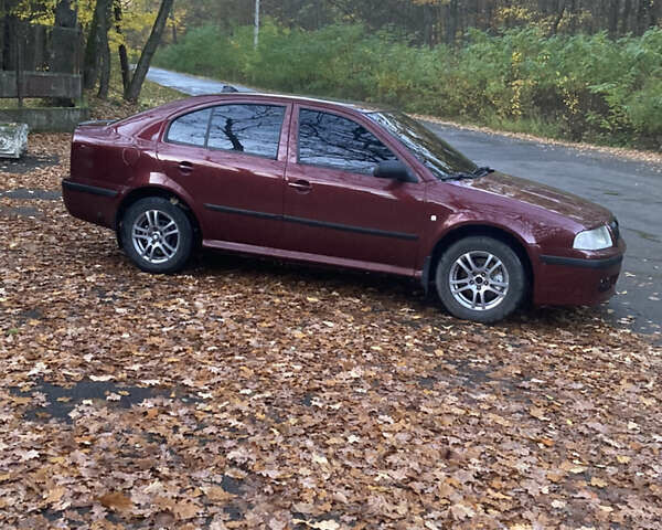 Красный Шкода Октавия, объемом двигателя 1.78 л и пробегом 280 тыс. км за 3600 $, фото 8 на Automoto.ua