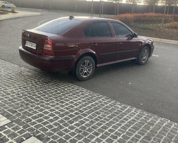 Красный Шкода Октавия, объемом двигателя 1.78 л и пробегом 280 тыс. км за 3600 $, фото 5 на Automoto.ua