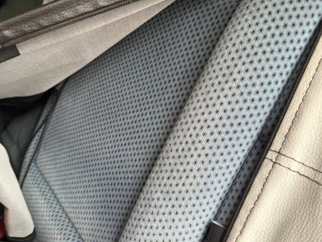 Красный Шкода Октавия, объемом двигателя 1.8 л и пробегом 390 тыс. км за 3200 $, фото 13 на Automoto.ua