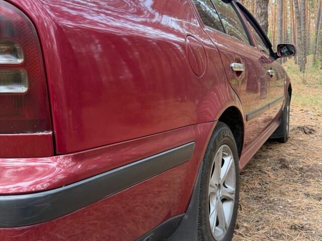 Красный Шкода Октавия, объемом двигателя 1.8 л и пробегом 390 тыс. км за 3200 $, фото 14 на Automoto.ua