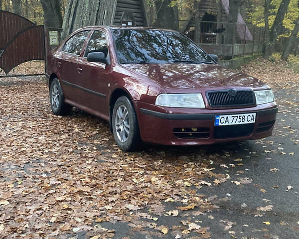 Красный Шкода Октавия, объемом двигателя 1.78 л и пробегом 280 тыс. км за 3600 $, фото 7 на Automoto.ua