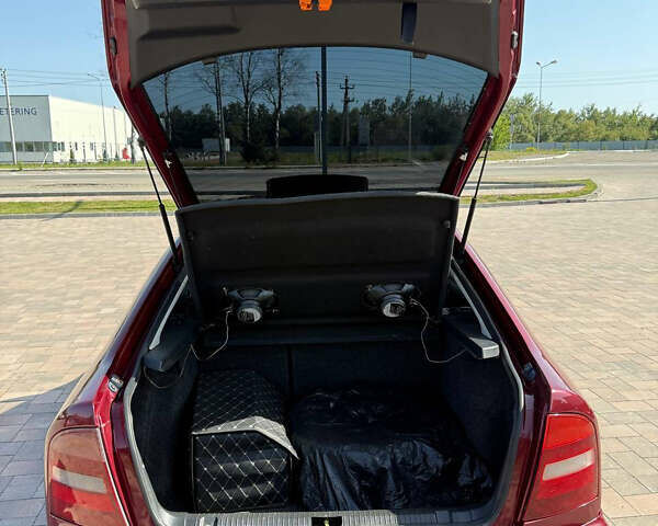 Червоний Шкода Октавія, об'ємом двигуна 1.98 л та пробігом 320 тис. км за 4350 $, фото 24 на Automoto.ua
