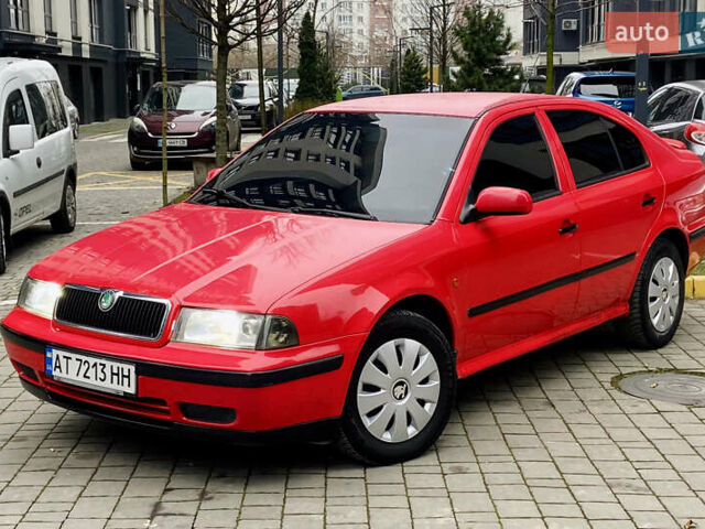 Червоний Шкода Октавія, об'ємом двигуна 1.6 л та пробігом 300 тис. км за 2750 $, фото 7 на Automoto.ua