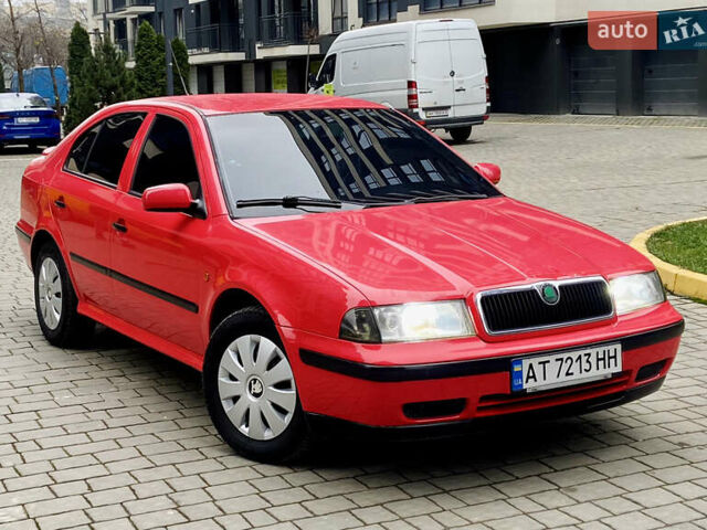 Червоний Шкода Октавія, об'ємом двигуна 1.6 л та пробігом 300 тис. км за 2750 $, фото 17 на Automoto.ua