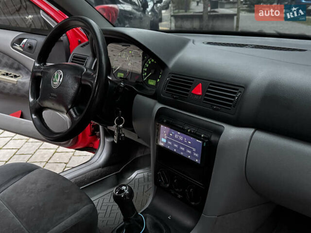 Червоний Шкода Октавія, об'ємом двигуна 1.6 л та пробігом 300 тис. км за 2750 $, фото 20 на Automoto.ua