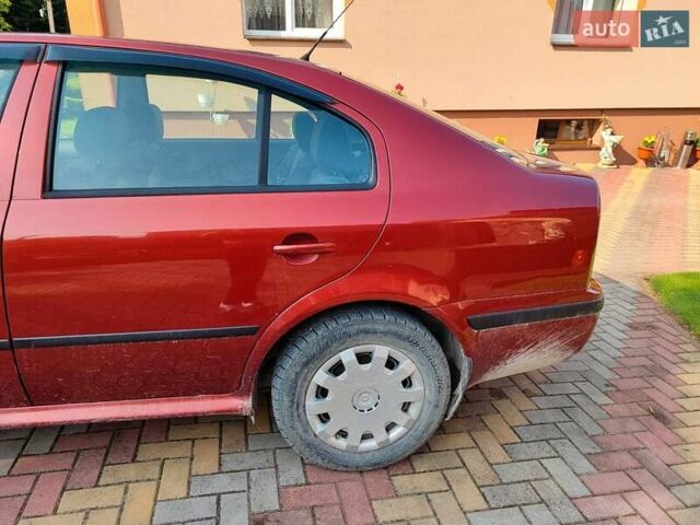 Красный Шкода Октавия, объемом двигателя 1.6 л и пробегом 162 тыс. км за 4500 $, фото 1 на Automoto.ua