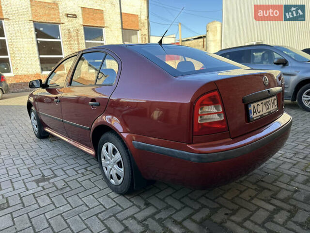 Червоний Шкода Октавія, об'ємом двигуна 1.6 л та пробігом 318 тис. км за 3000 $, фото 5 на Automoto.ua